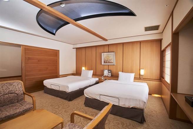 （庆祝立足市场10周年，日胜生加贺屋推出一系列好康回馈活动。图／日胜生加贺屋）