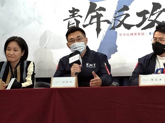 江启臣今天回应连胜文所提「专职党主席」的主张，表示大家都是为党好。（黄福其摄）