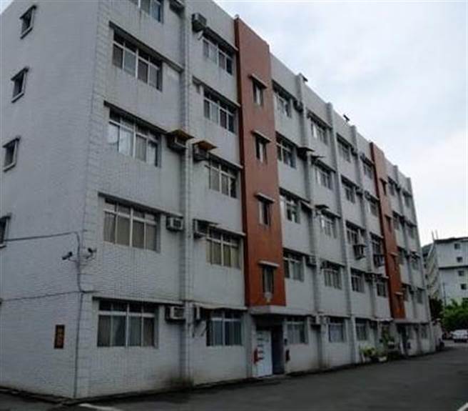 位在新北市泰山区明志路3段的空军飞弹指挥部军宅宿舍，拟改建为560户社宅与138户国军职务宿舍，不过上月开标，厂商意愿冷淡、投标数挂零，最后流标作结。（新北市城乡局提供／许哲瑗新北传真）