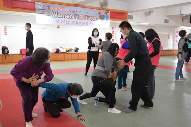 迎接2021婦女節，彰縣府使出戰鬥「新招」，舉辦「彰化女力、幸福永續」系列活動。（吳敏菁攝）