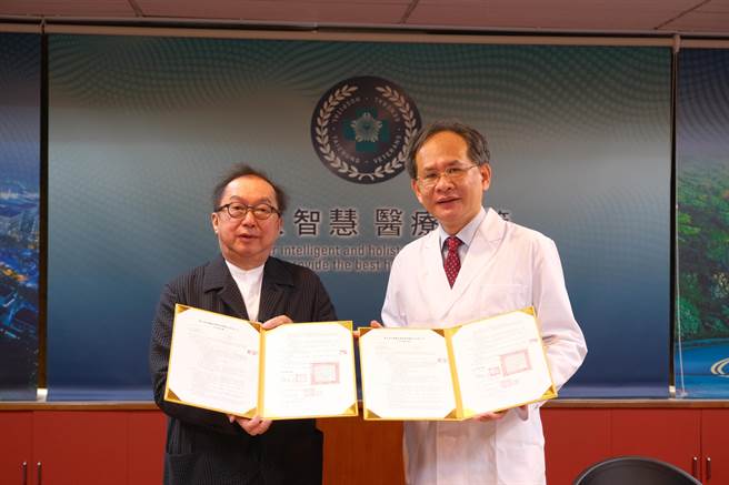 中荣广达签署合作备忘录打造智慧化医院。（台中荣总提供／张妍溱台中传真）