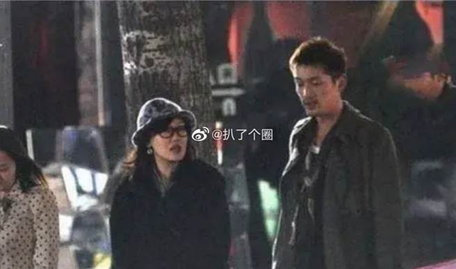 薛佳凝拍了那么多作品，但「胡歌前女友」标籤却是他最红代表作。(图/ 摘自微博)