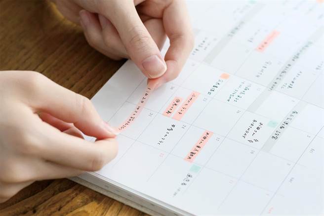 圖四：台隆手創館美型便利手帳裝飾標記帶，表面可用油性及鉛筆書寫文字。（台隆手創館提供）