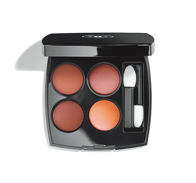 香奈儿4色眼影#354回忆2g，2250元。（香奈儿提供）