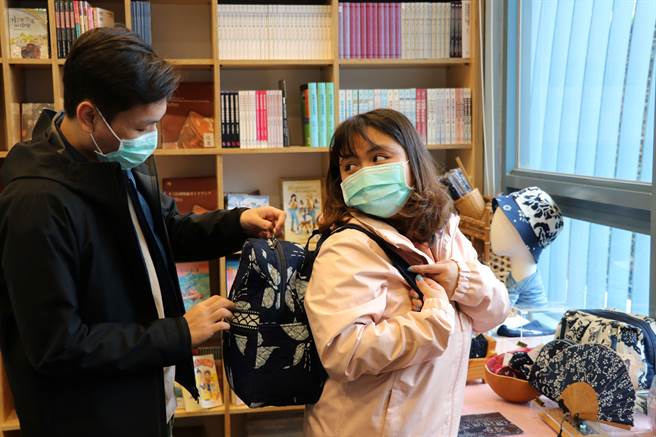 创意大募集　十三行博物馆徵选寄卖商品（戴上容摄）