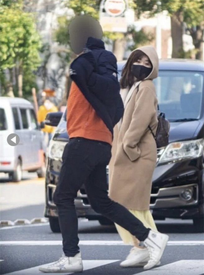 福原愛被爆與日本高帥男子出遊被拍。摘自日媒《女性SEVEN》