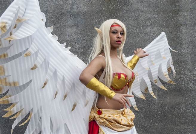 英国玩家装扮成英雄联盟的人物。（达志影像）