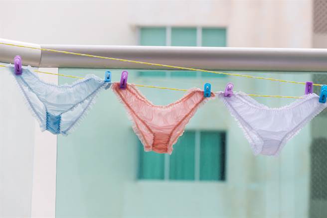 一名人妻崩溃发现，自己的无痕内裤竟被婆婆拿去偷穿。(达志影像/示意图)