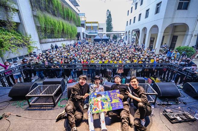 小魏将举办「魏嘉莹 2021 不来梅乐队之旅」。（小魏工作室提供）