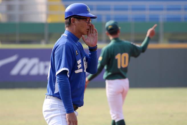 三民总教练张荣勋。（学生棒联提供）