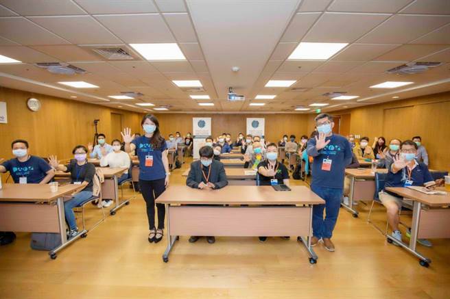 高通创新竞赛说明会4日在高雄压轴登场，吸引超过30家企业报名参与。（高市经发局提供／柯宗纬高雄传真）