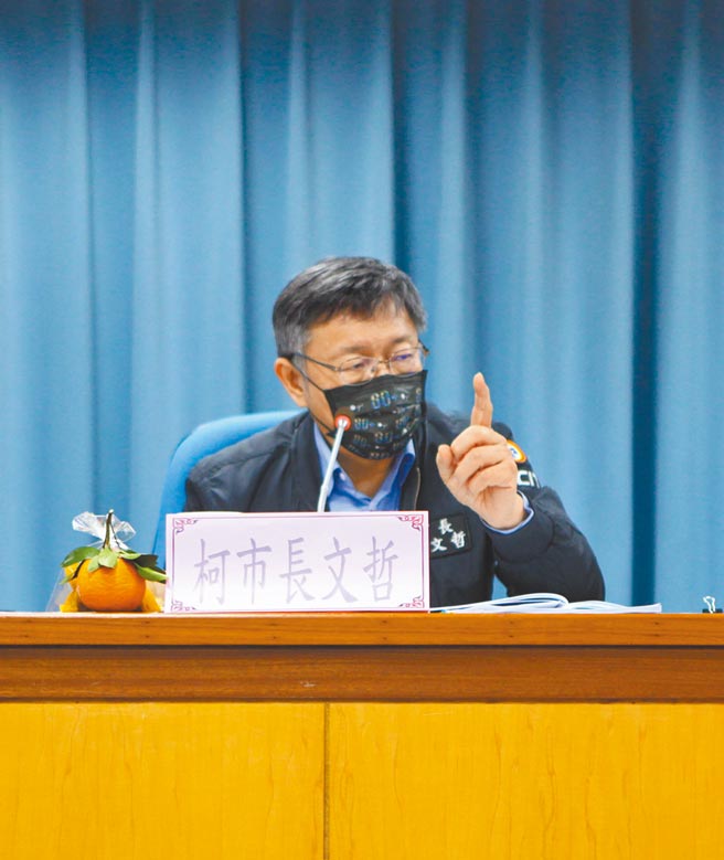 双北市为了淡北道路再度杠上，台北市长柯文哲4日表示，大原则会帮忙，但不能把新北市问题变成台北市的问题。（张立勋摄）