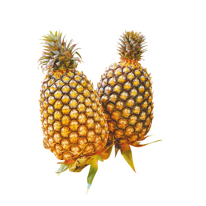 爱买「台农17号屏东金钻凤梨」，品质达外销等级，23日前2颗99元。（爱买提供）