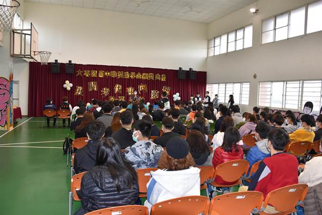 苗栗家扶中心扶助的孩子都是来自弱势家庭。（谢明俊摄）