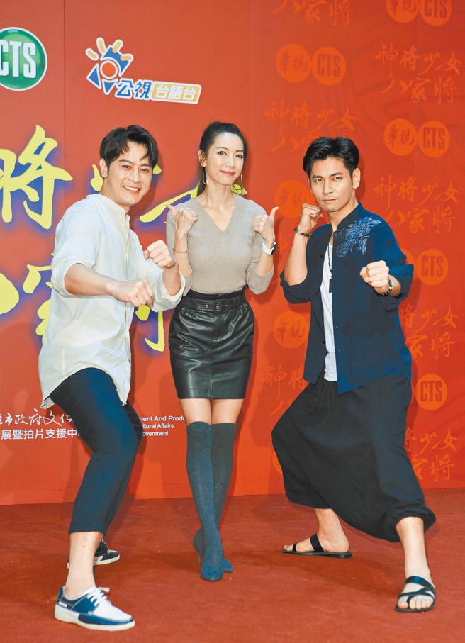 张勛杰（左起）、林韦君、杨子仪昨出席新戏开镜。（吴松翰摄）