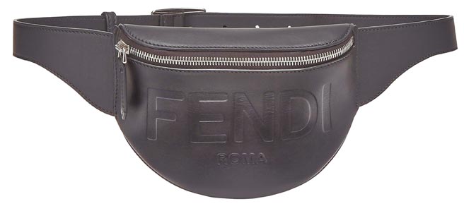 Fendi黑色造型腰包，3萬7000元。（Fendi提供）