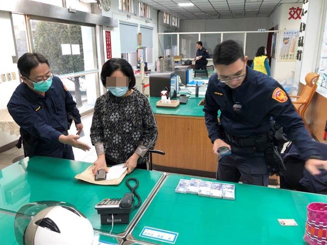 妇人接到诈骗电话，索性三民二分局阳明派出所警方及时阻诈，让她成功保住42万。（柯宗纬翻摄）