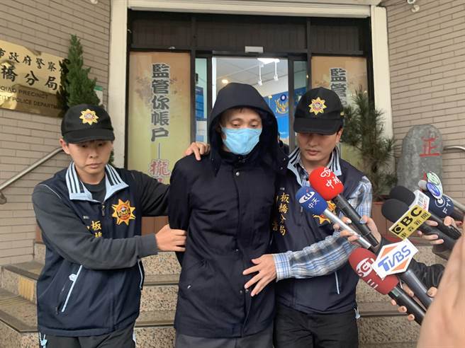 警方依法将陈嫌移送。（王扬杰摄）