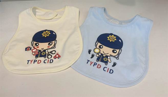 桃園市刑大臉書「桃園刑大預防犯罪宣導」舉辦反詐騙有獎徵答，宣導品的設計也以「婦女節」為概念，與知名嬰幼兒服飾公司共同合作，設計一系列不同色系之嬰兒服飾與配件，相當吸睛。（警方提供／賴佑維桃園傳真）