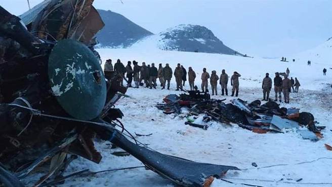 3月4日，土耳其陆军AS532直升机坠毁，1名陆军中将也不幸罹难。(图/土耳其新闻社)