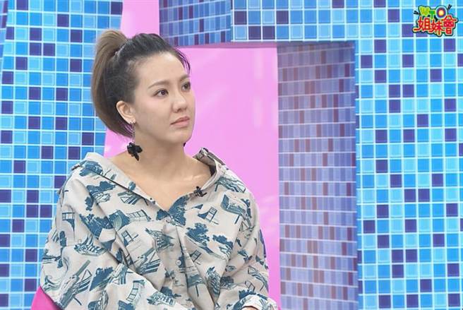 妈妈考验女婿祭狠招 刘雨柔只能拿儿时照自清