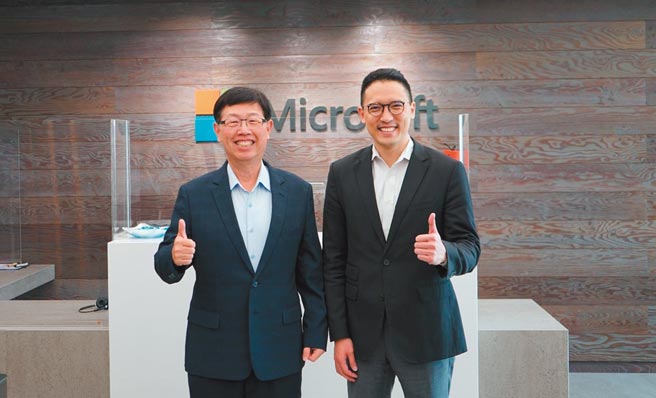 微軟3月2日宣布與鴻海科技集團開啟三大合作，傾注自身雲端技術與全球生態系資源，協助鴻海加速數位轉型，為台灣產業立下智慧製造領導標竿。圖╱微軟提供