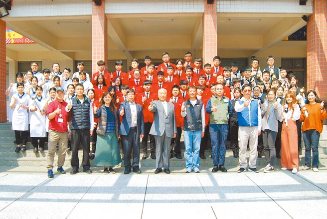 永平工商55人勇夺乙级证照表现优异。（校方提供／吕筱蝉桃园传真）