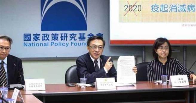 疫苗普打后国外旅客如何入境？辅大医学院教授陈宜民建议「应以疫苗保护力」为准（图／报系资料照片）