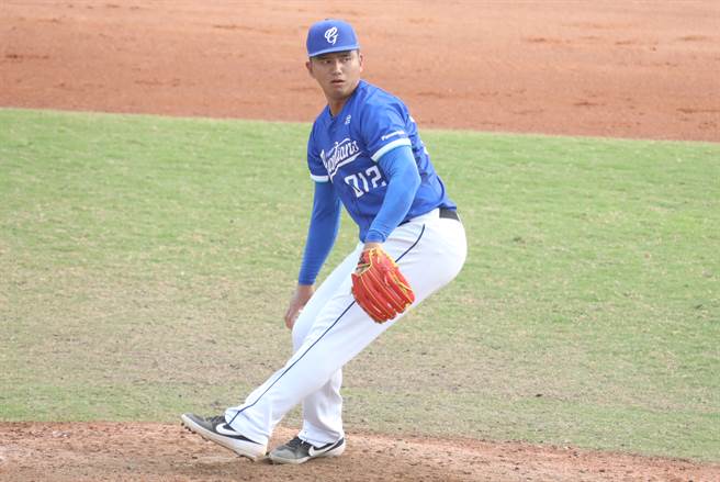 富邦悍将宣布签下刘劭威，补强投手战力。（富邦悍将提供）