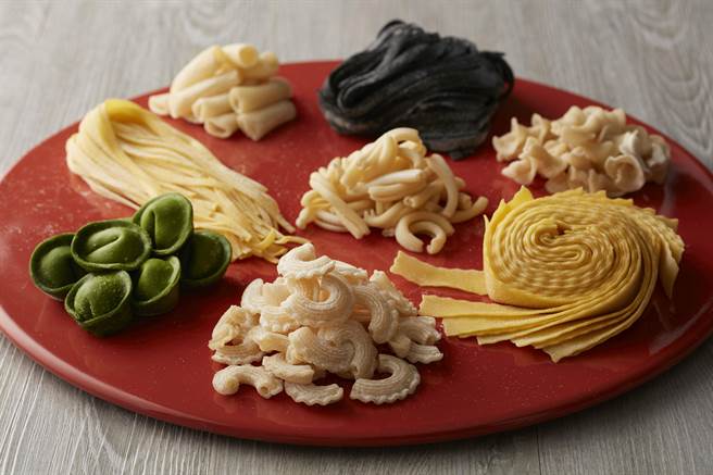 寒舍艾丽推出8款不同麵条料理，融匯北、中、南义三大地域经典。（寒舍提供）