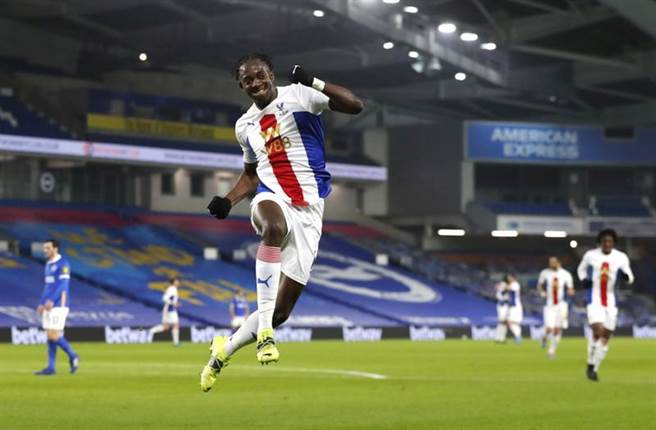 英超水晶宫Jean-Philippe Mateta庆祝进球。（美联社资料照）