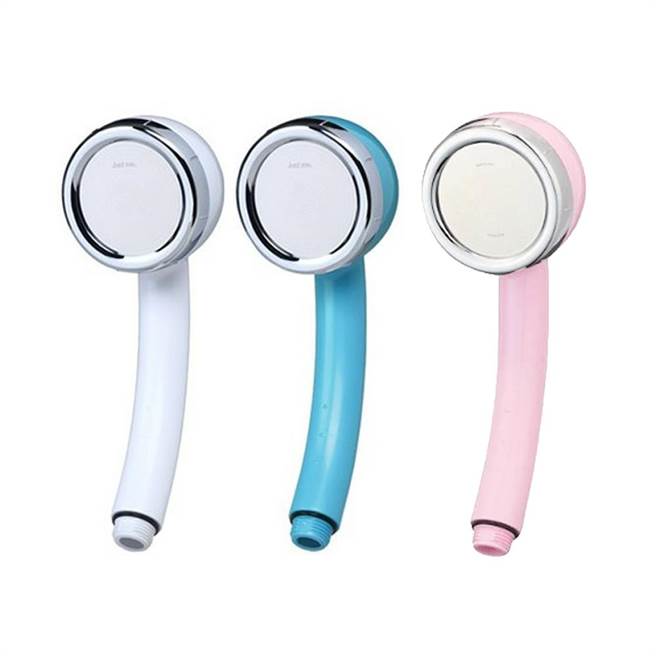 图二：台隆手创馆日本天音极细省水莲蓬头，日本制，经实验测试，节水率高达35％，2580元。（台隆手创馆提供）