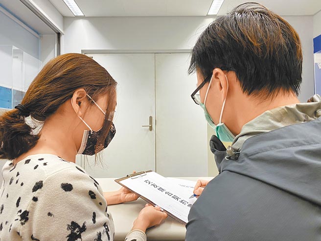 台中市政府法制局近日接获消费者申诉，交友仲介契约高额解约金，呼吁青年男女应提高警觉。（台中市政府提供／陈世宗台中传真）