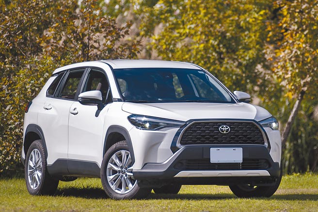 TOYOTA COROLLA CROSS以Urban Toughness为设计概念，强调在都会风格中，保有SUV强悍与大器的风格。（陈大任摄）