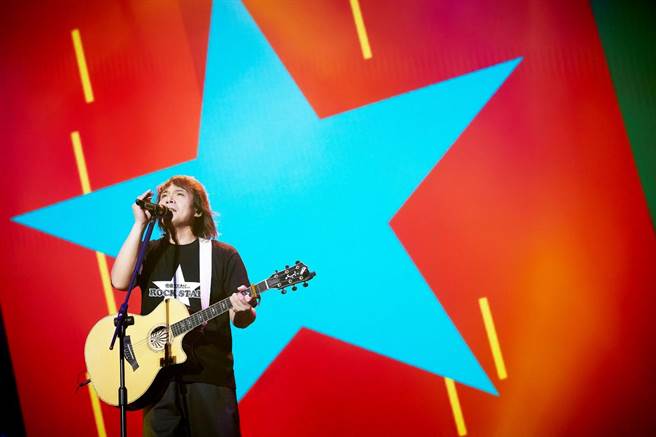 伍佰&amp; China Blue现场演唱魅力爆棚。（开丽娱乐提供）