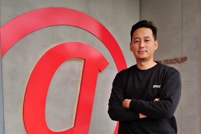 雄獅2017年投資餐飲事業「欣食旅」、推出自創品牌「gonna共樂遊」，2021年除更新菜單，並持續拓展版圖。圖為欣食旅總經理陳斯重。（記者林資傑攝）