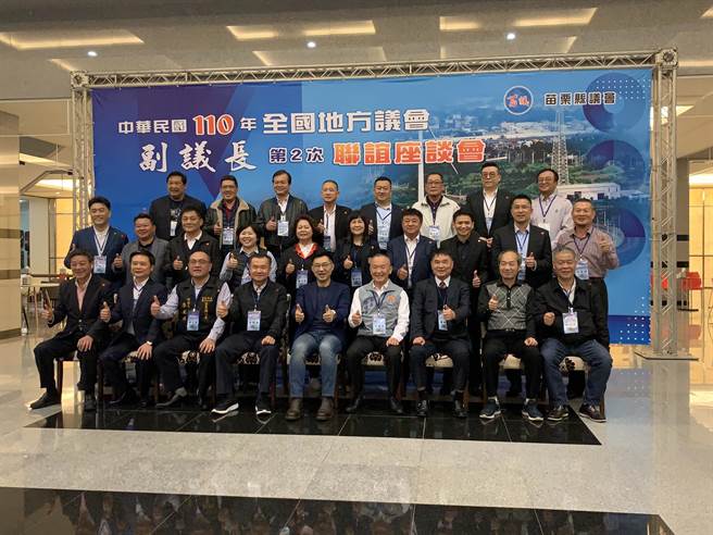 今年全国地方议会副议长第2次联谊座谈会9日在苗栗县议会举办，国民党主席江启臣受邀出席，感谢正副议长为地方服务。（何冠娴摄）
