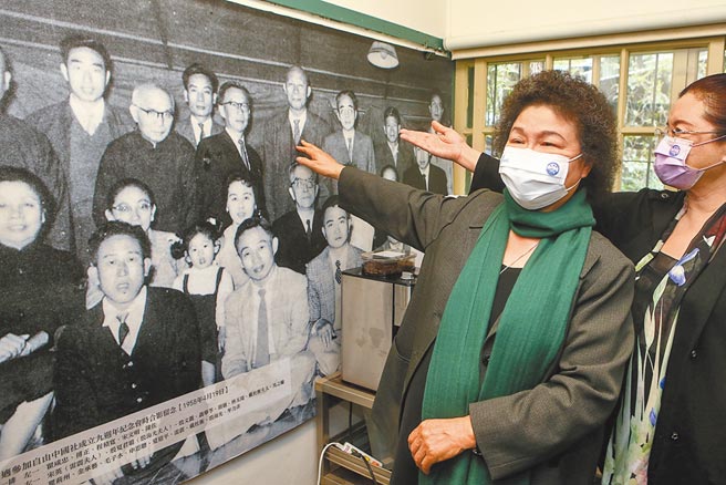 身兼国家人权委员会主委的监察院长陈菊（前）出席致词。（邓博仁摄）