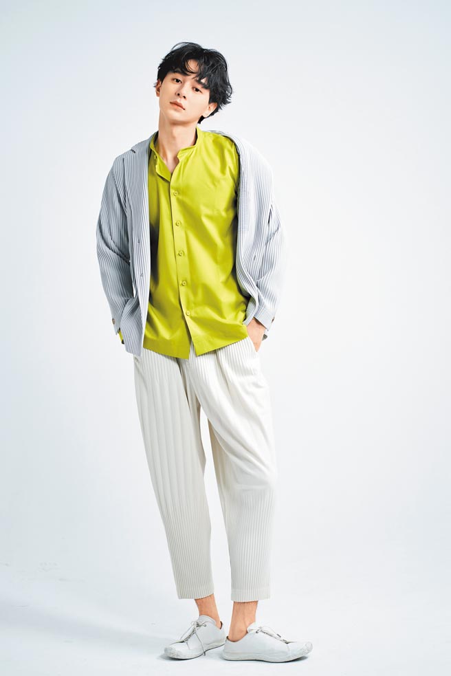 張軒睿坦承很宅又懶惰，可以整天窩在家不出門，只有拍戲才能讓他提起勁兒。（JOJ PHOTO攝）