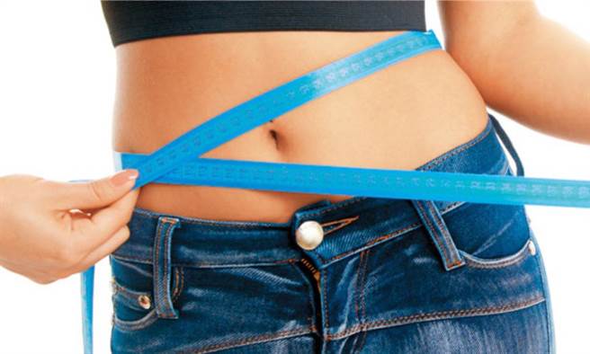 減肥卻愈減愈肥？醫揭5大減重迷思，168斷食也在列。(示意圖/Shutterstock)