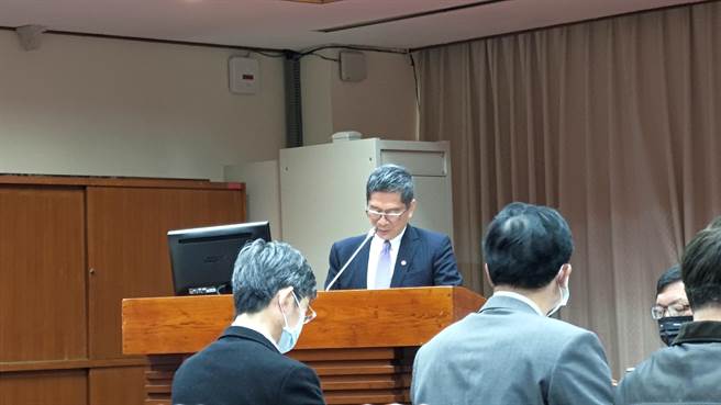 文化部長李永得今(10)日赴立法院報告業務概況，但立委高虹安指出，文化部所列年度施政重點，不少計畫執行者的人事早懸缺已久。（王寶兒攝）