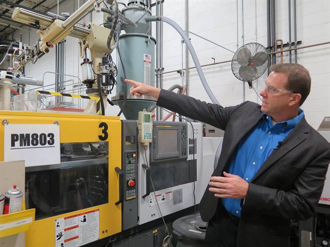 由於大陸半導體設備投資大成長，訂單暴增，帶動日本2月工具機訂單額創近2年來最高。圖／美聯社