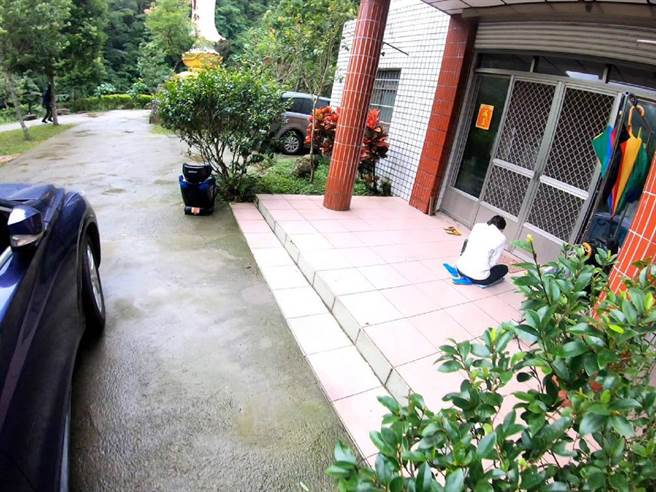 林欣月成立宗教团体，涉教唆干部殴打凌虐不服管教的成员，刑事局前往南投县国姓乡的道场侦办时，还有被害成员在道场内遭殴打后罚跪整晚。（中时资料照）