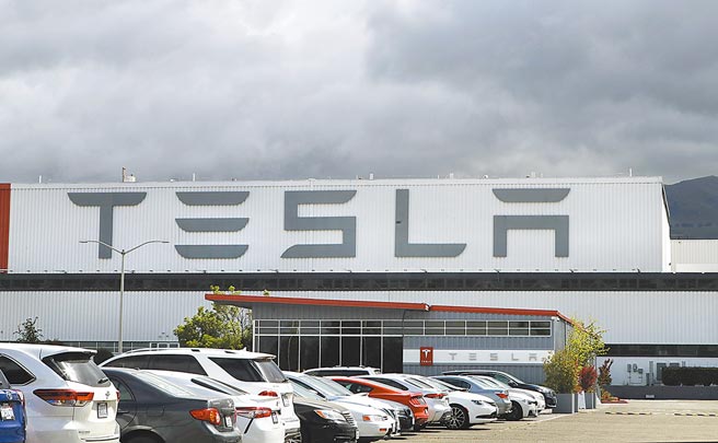 特斯拉在过去一个月暴跌29％。图／美联社
