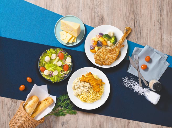 IKEA瑞典餐厅及美食小站于3月推出新品，让你不出国也能吃遍异国美食。（IKEA提供）