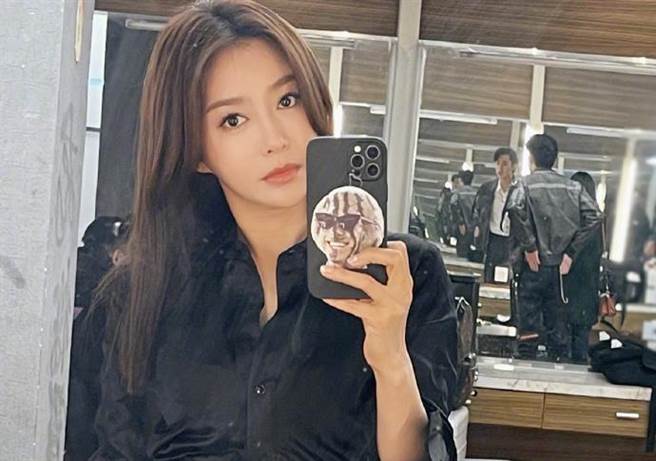 秦嵐以《延禧攻略》中的「富察皇后」一角紅遍亞洲。(圖/翻攝自秦嵐微博)