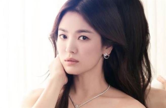 天蝎座有着非常致命的第六感，女星宋慧乔是代表人物。（图／IG@kyo1122）