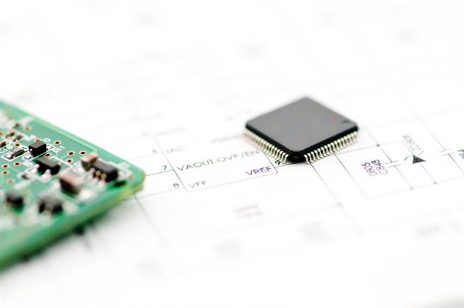 年薪直追千万 陆挖角台积电联发科200多名工程师 惊人行情曝光（示意图／达志影像）