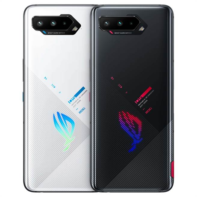ROG Phone 5，2万9990元起。（华硕提供）