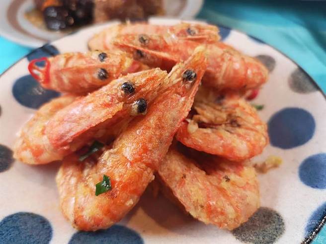盐酥鲜虾。(洪书瑱摄)